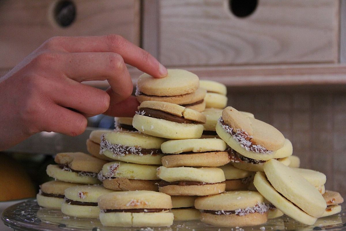 Alfajores de maicena terminado, listo para servir