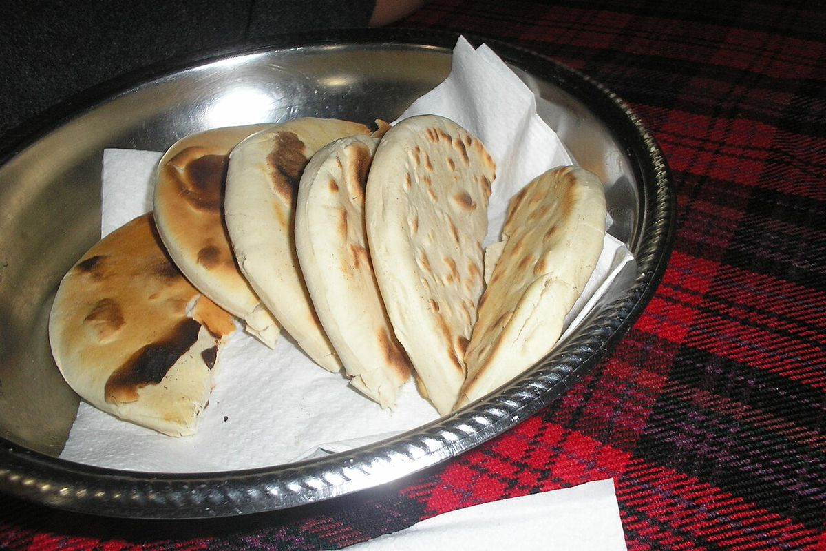 Arepas de maíz terminado, listo para servir