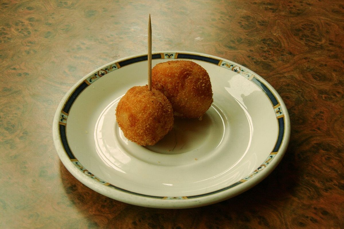 Croquetas de jamón terminado, listo para servir