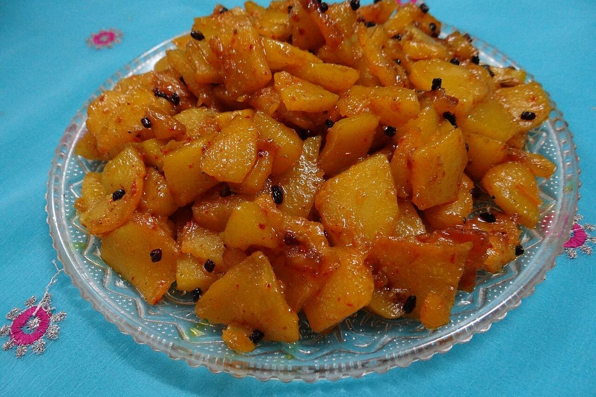 Curry de calabaza con leche de coco terminado, listo para servir