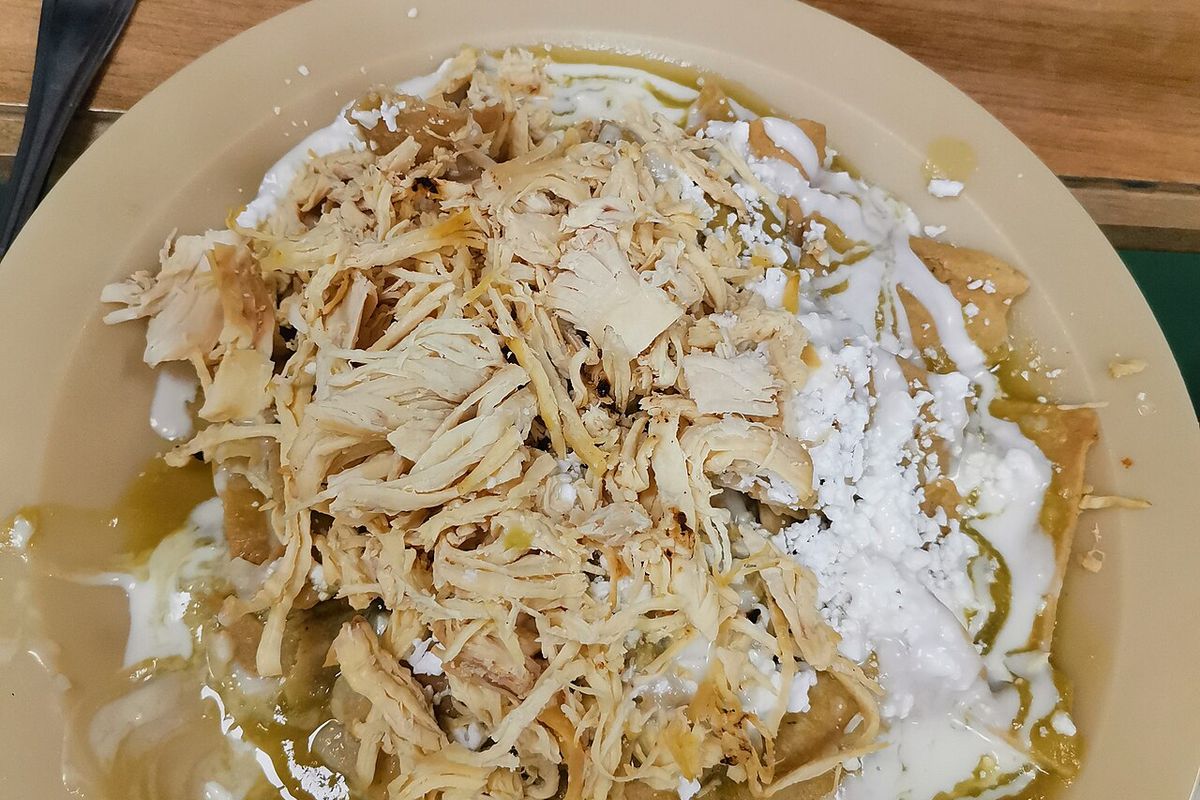 Enchiladas verdes terminado, listo para servir