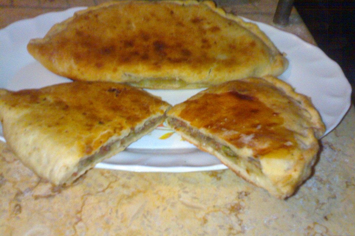 Hawawshi terminado, listo para servir