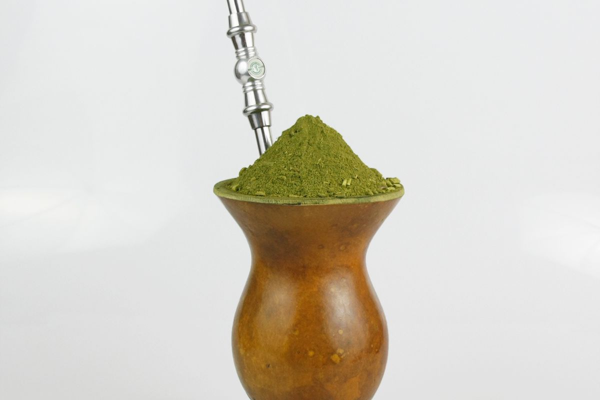 Mate terminado, listo para servir