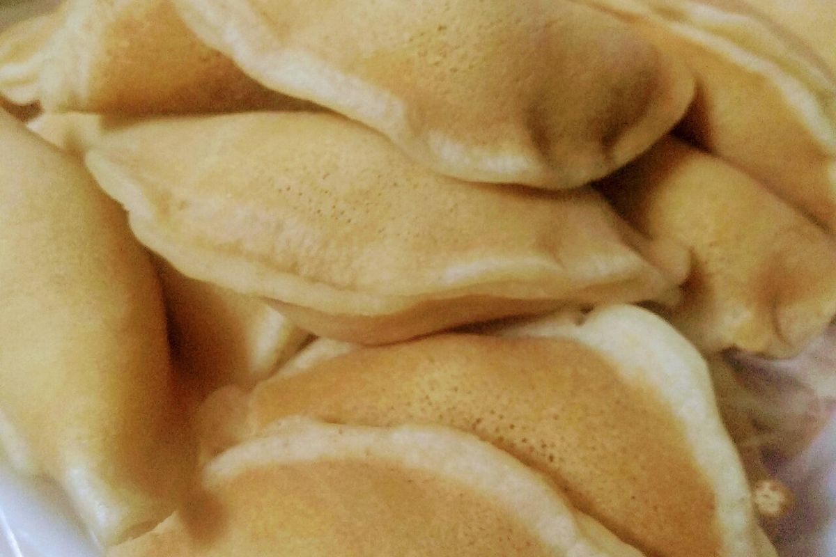 Qatayef terminado, listo para servir